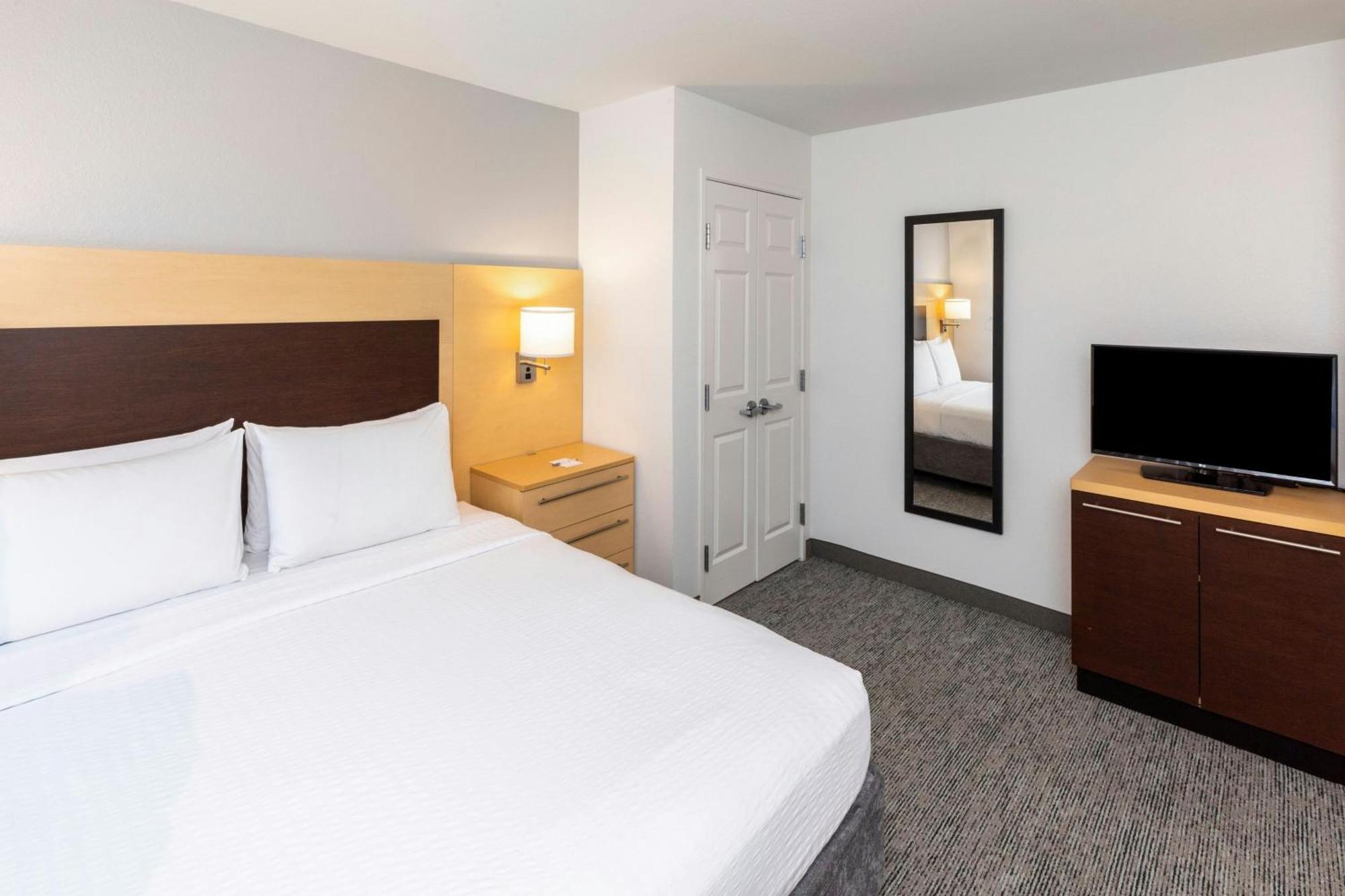 Towneplace Suites By Marriott Tulsa Broken Arrow Exterior foto