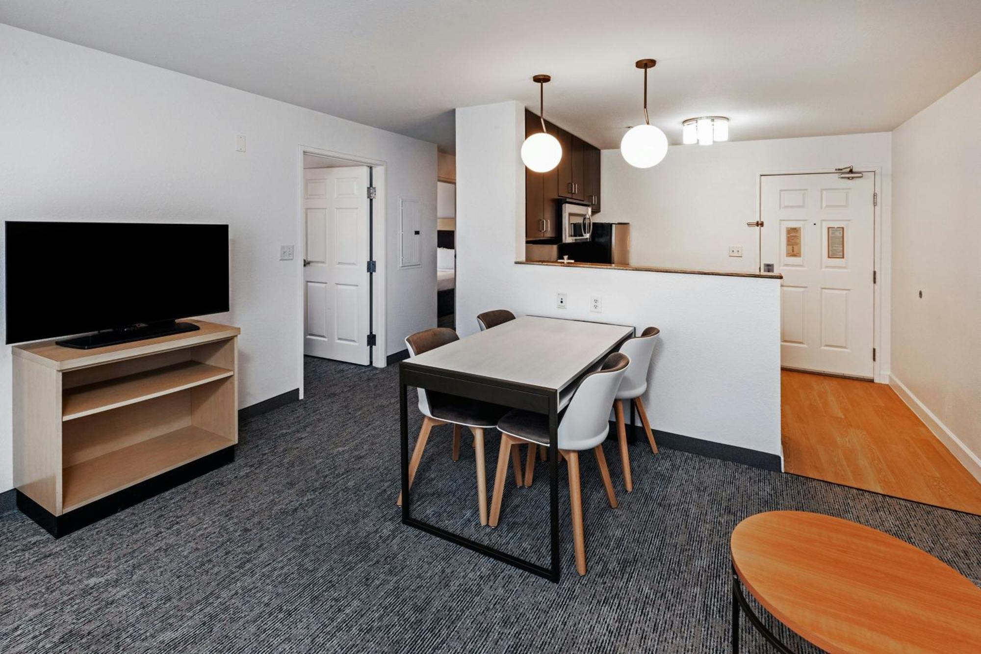 Towneplace Suites By Marriott Tulsa Broken Arrow Exterior foto