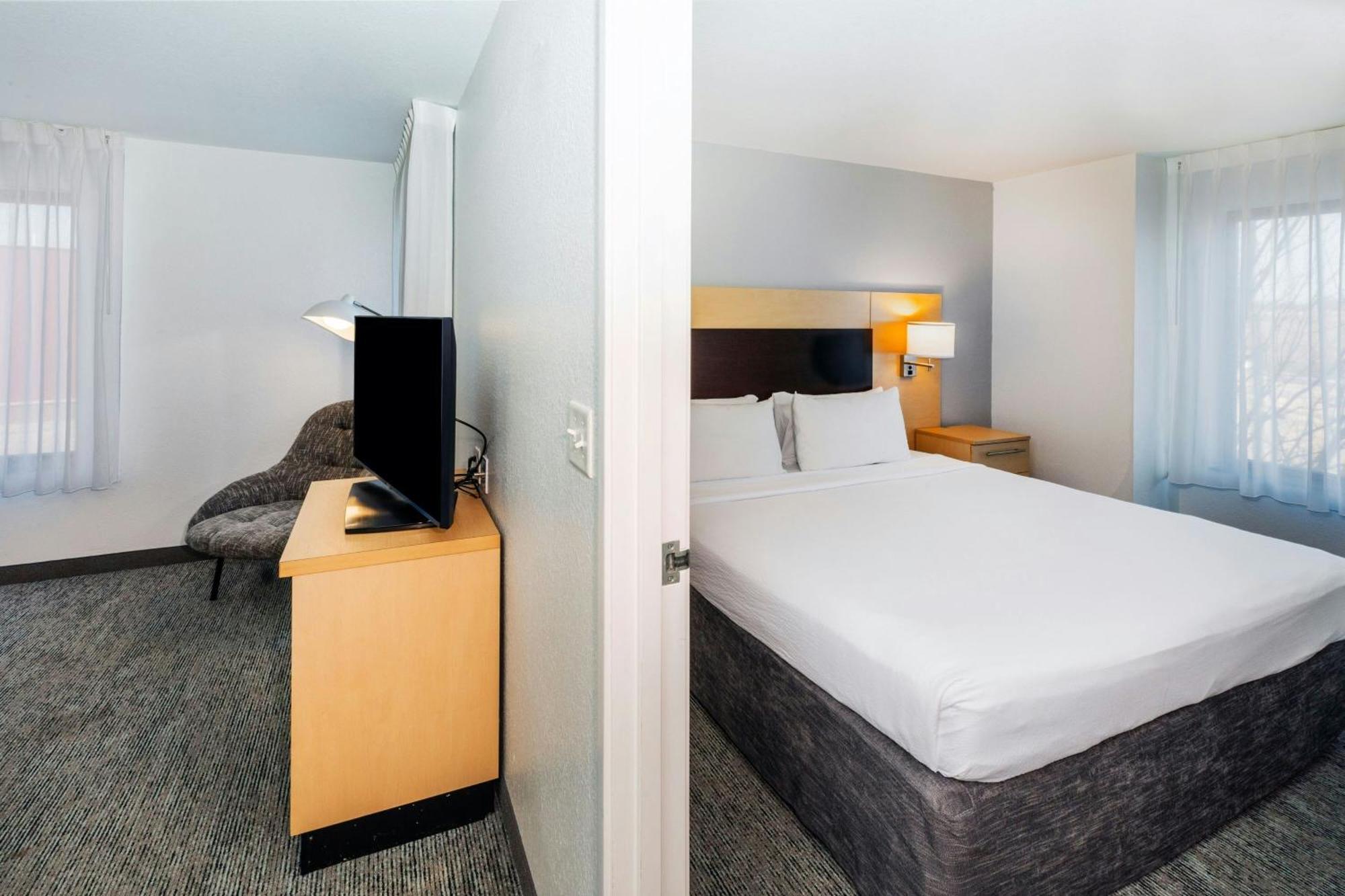Towneplace Suites By Marriott Tulsa Broken Arrow Exterior foto