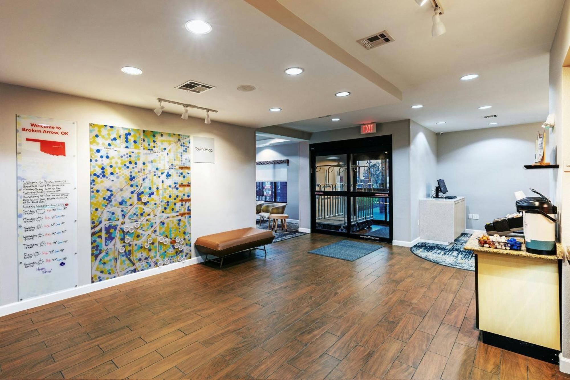 Towneplace Suites By Marriott Tulsa Broken Arrow Exterior foto