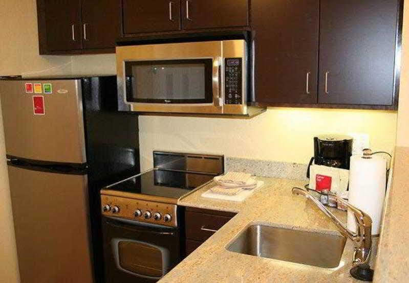 Towneplace Suites By Marriott Tulsa Broken Arrow Exterior foto